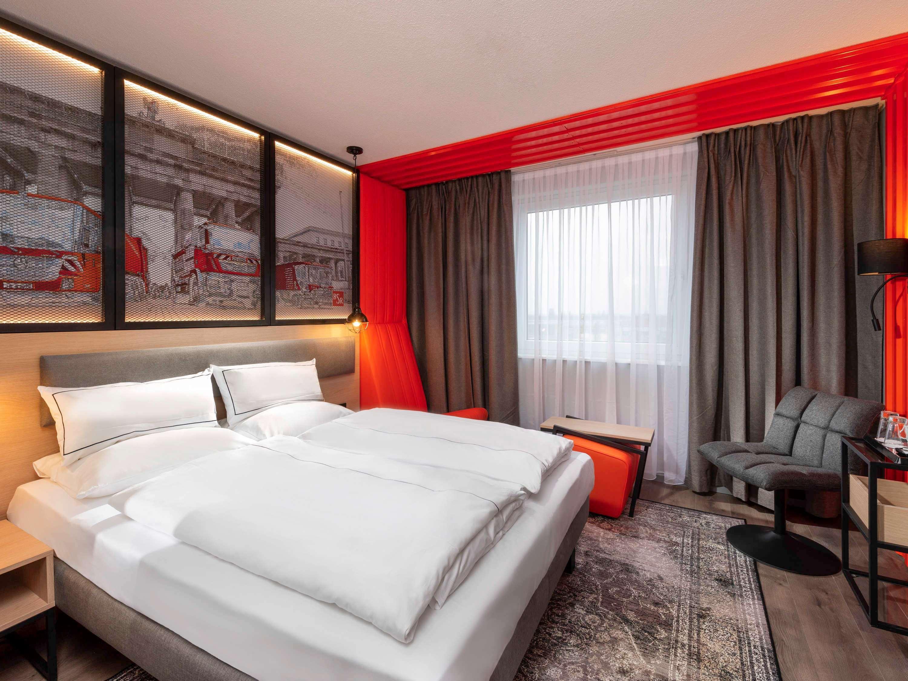 Ibis Styles Berlin Treptow Hotel Exterior foto